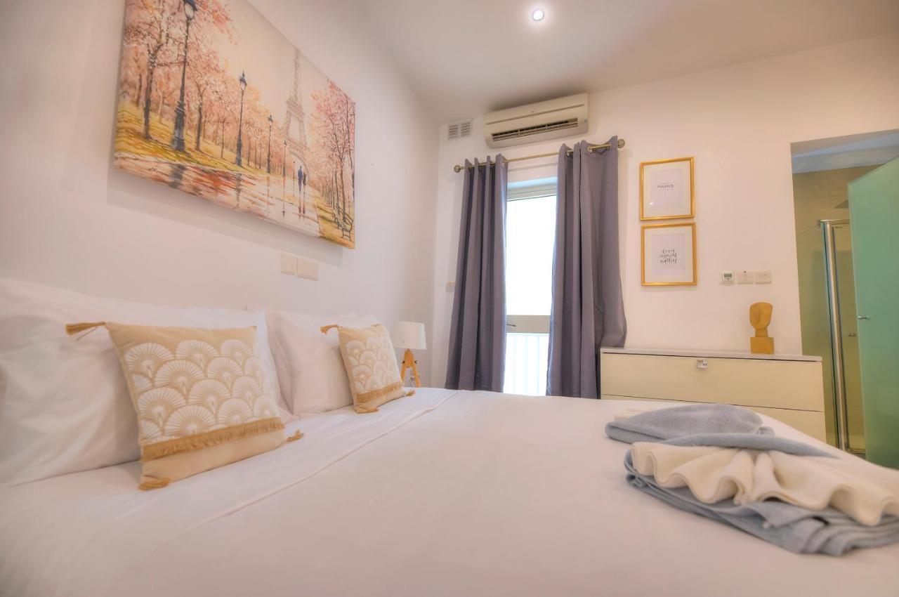 Spacious 4 Bedrooms With Sea View Balcony Goslm-3 Слима Экстерьер фото